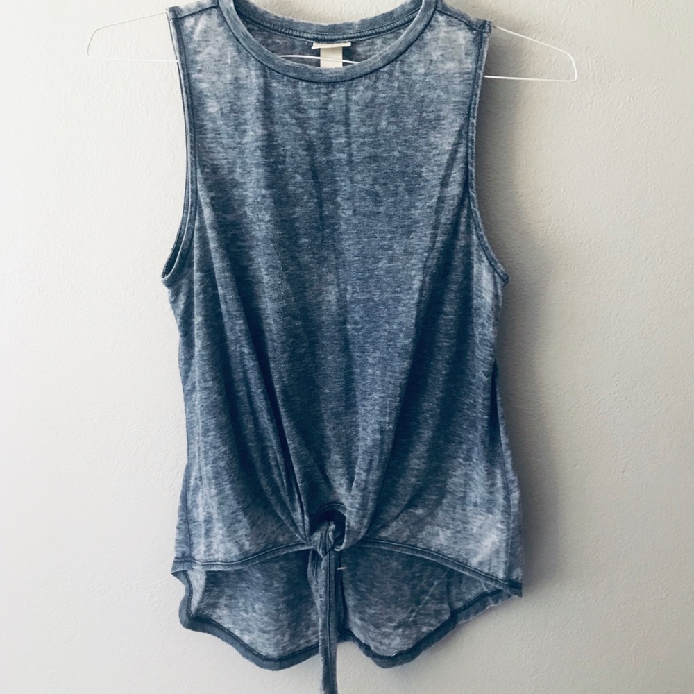 Blue tank top
